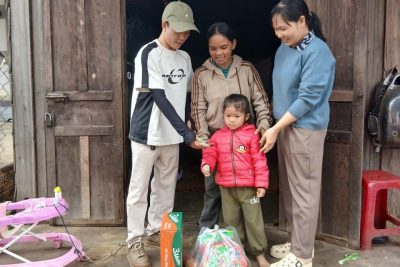 🌸 LAN TỎA YÊU THƯƠNG – TRAO QUÀ ẤM ÁP 🌸